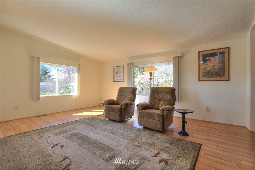 23711 7th Place West Bothell, WA 98021 - Photo 2 of 25