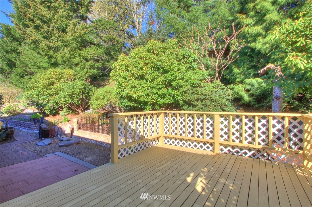 23711 7th Place West Bothell, WA 98021 - Photo 22 of 25