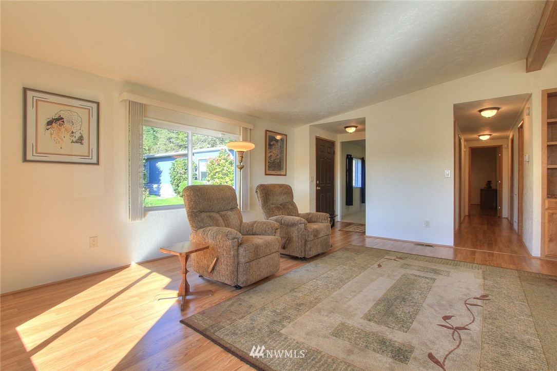 23711 7th Place West Bothell, WA 98021 - Photo 4 of 25