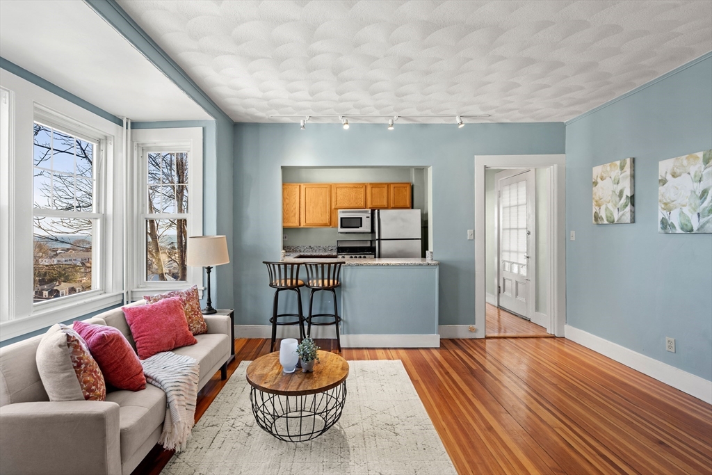299 Nahant Road, Unit 9 Nahant, MA 01908 - Photo 11 of 27