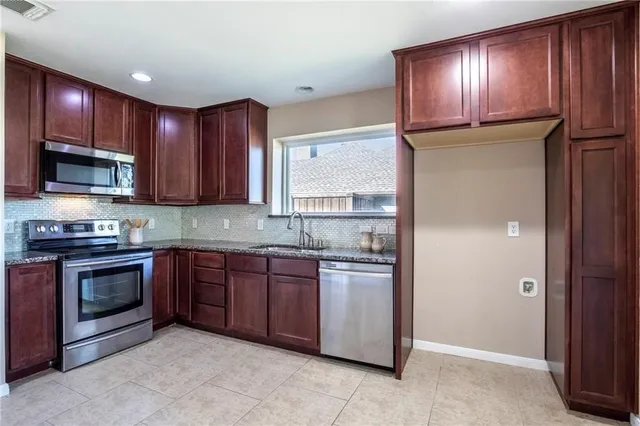 $3,100 | 4428 Emerson Drive, Plano, TX 75093