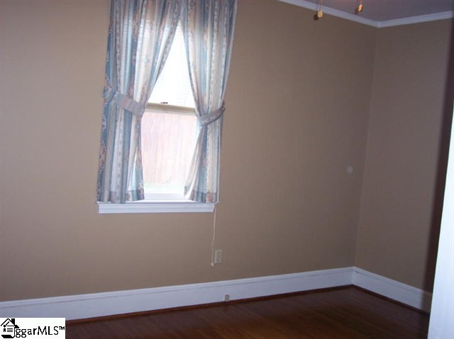 201 Fork Shoals Road Greenville, SC 29605 - Photo 14 of 23 Gallery Image 14