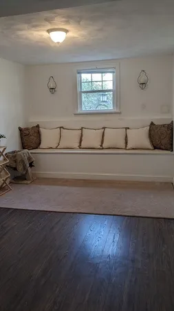 $880,000 | 8 Mayfair Street, Norwood, MA 02062