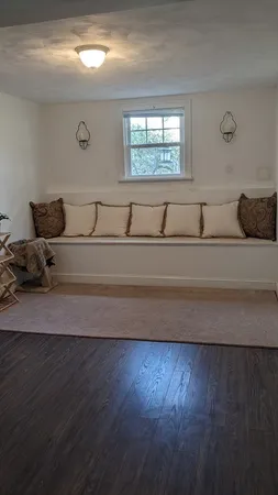 $880,000 | 8 Mayfair Street, Norwood, MA 02062