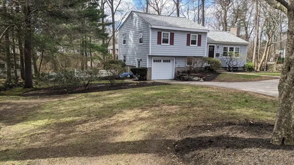 $880,000 | 8 Mayfair Street, Norwood, MA 02062