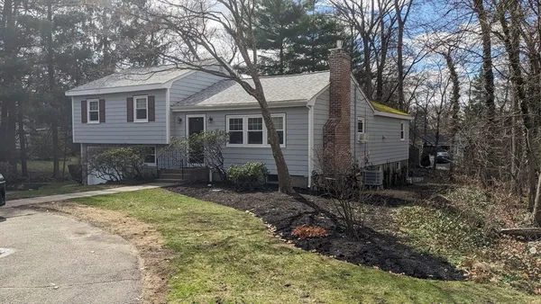 $880,000 | 8 Mayfair Street, Norwood, MA 02062
