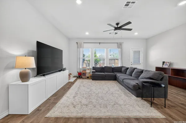 $2,500 | 5555 Stormie Keep, San Antonio, TX 78266