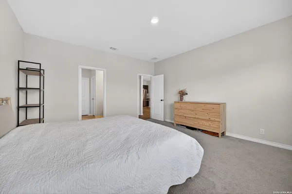 $2,500 | 5555 Stormie Keep, San Antonio, TX 78266