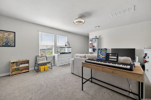 $2,500 | 5555 Stormie Keep, San Antonio, TX 78266