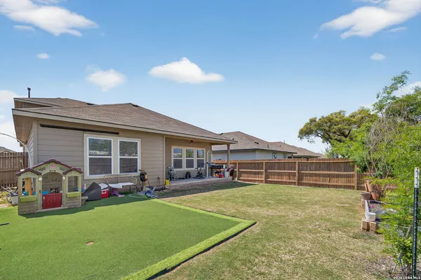 $2,500 | 5555 Stormie Keep, San Antonio, TX 78266