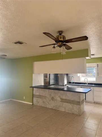 $2,100 | 2223 Village Court, Brandon, FL 33511