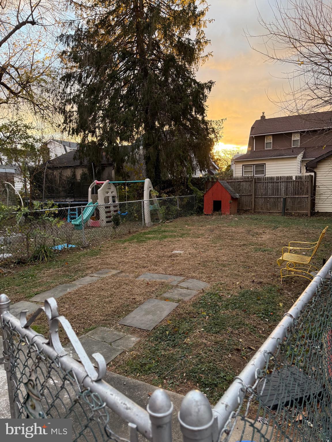 250 East Avon Road Brookhaven, PA 19015 - Photo 57 of 61 a view of a backyard with sitting area