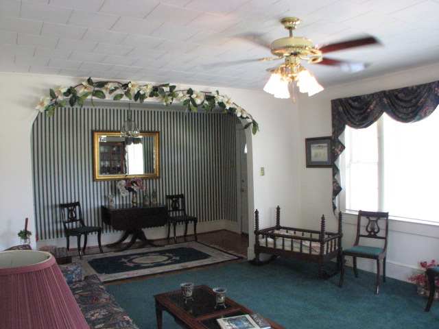590 White Plains Road Gaffney, SC 29340 - Photo 2 of 13