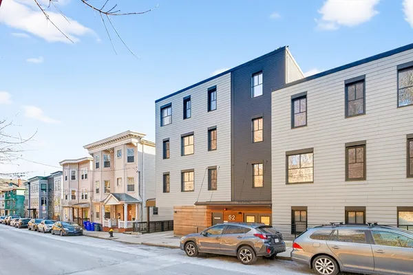 $945,000 | 52 Fisher Avenue, Unit 302, Boston, MA 02120