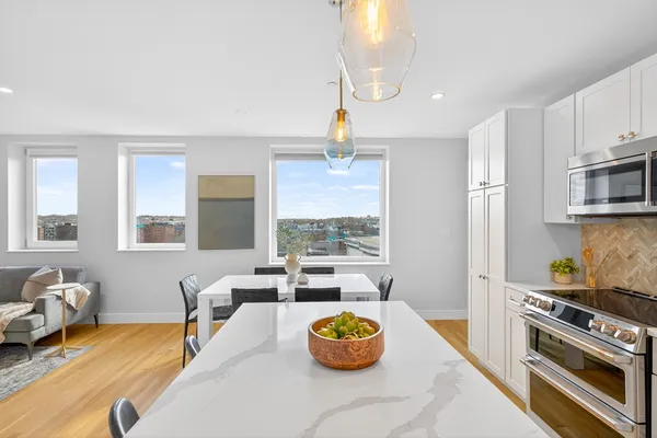 $945,000 | 52 Fisher Avenue, Unit 302, Boston, MA 02120