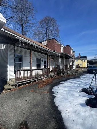 $130,000 | 21 Park Street, Athol, MA 01331