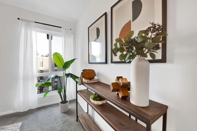 $589,000 | 1127 East Del Mar Boulevard, Unit 334, Pasadena, CA 91106