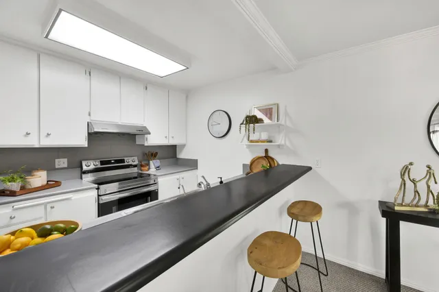 $589,000 | 1127 East Del Mar Boulevard, Unit 334, Pasadena, CA 91106