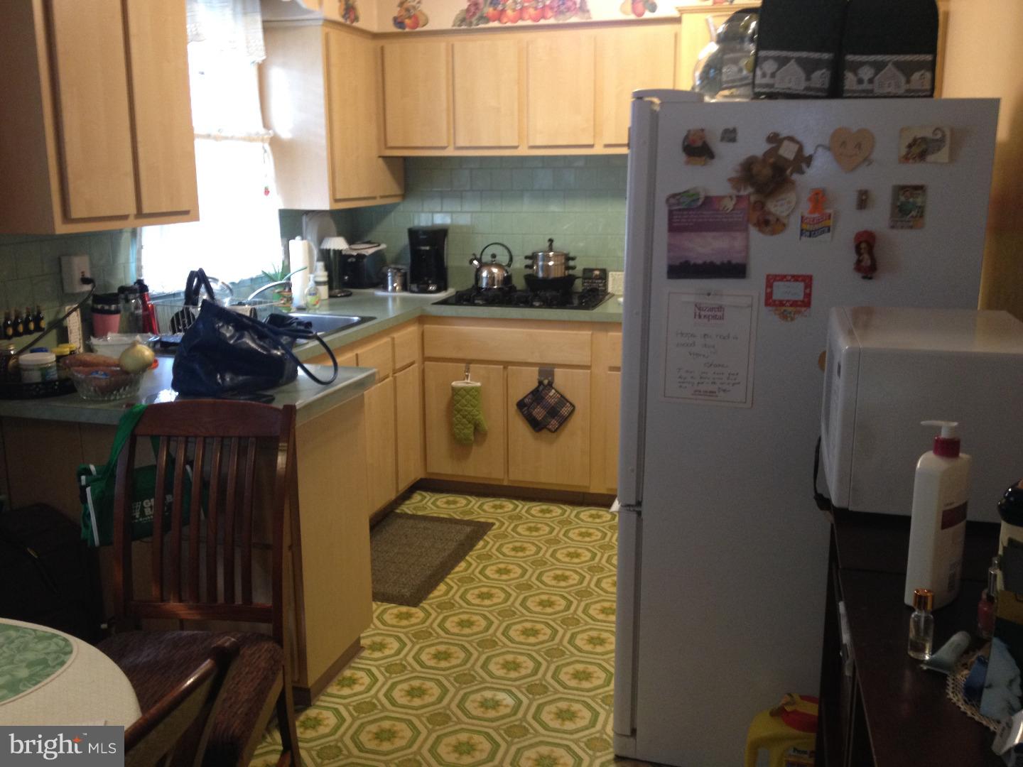 1842 Fox Chase Road Philadelphia, PA 19152 - Photo 7 of 16 Kitchen