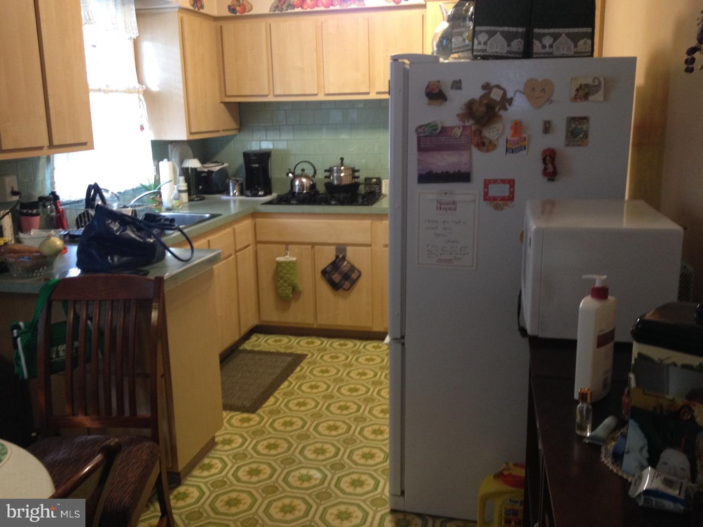 1842 Fox Chase Road Philadelphia, PA 19152 - Photo 8 of 16 Kitchen