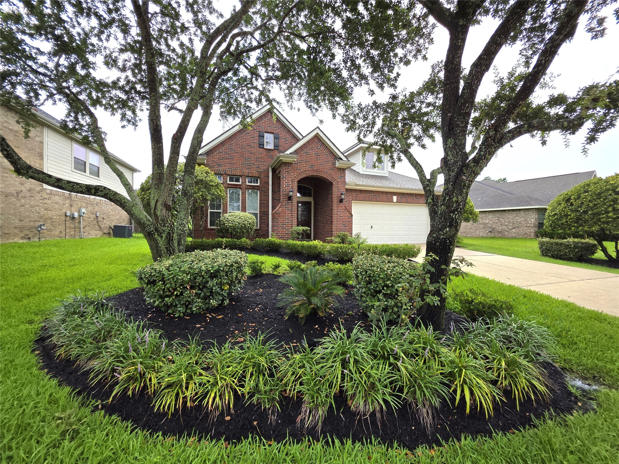 79 Buck Trail Place Spring, TX 77389 - Photo 2 of 23
