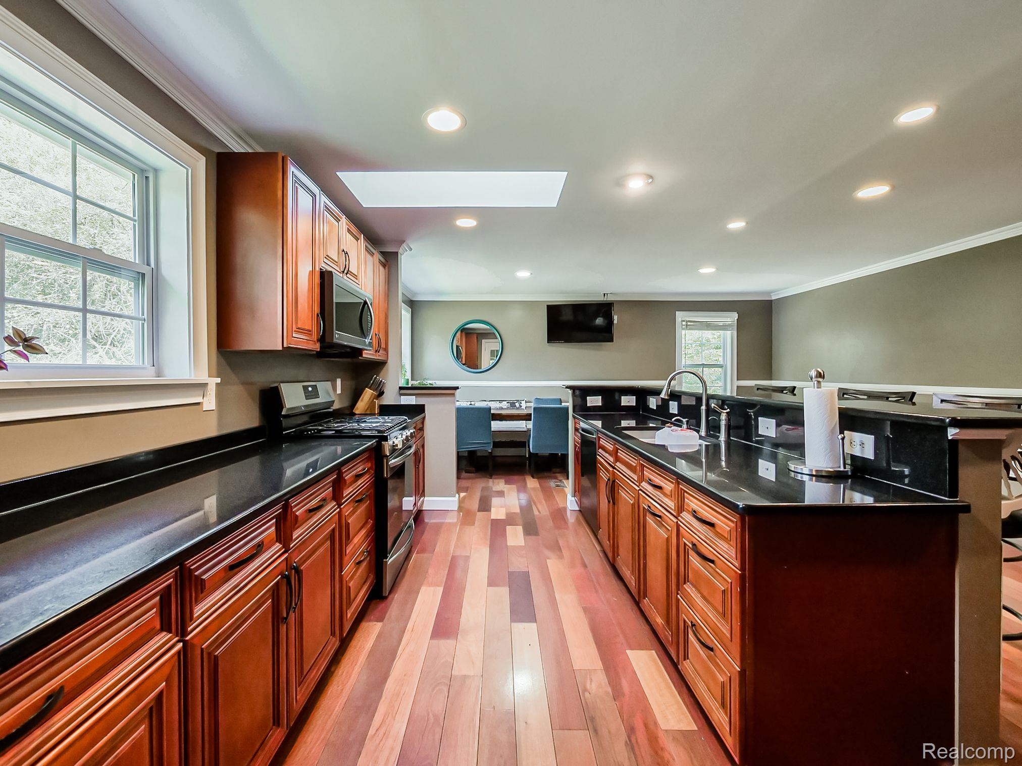 57110 12 Mile Road New Hudson, MI 48165 - Photo 10 of 36 Gallery Image 10