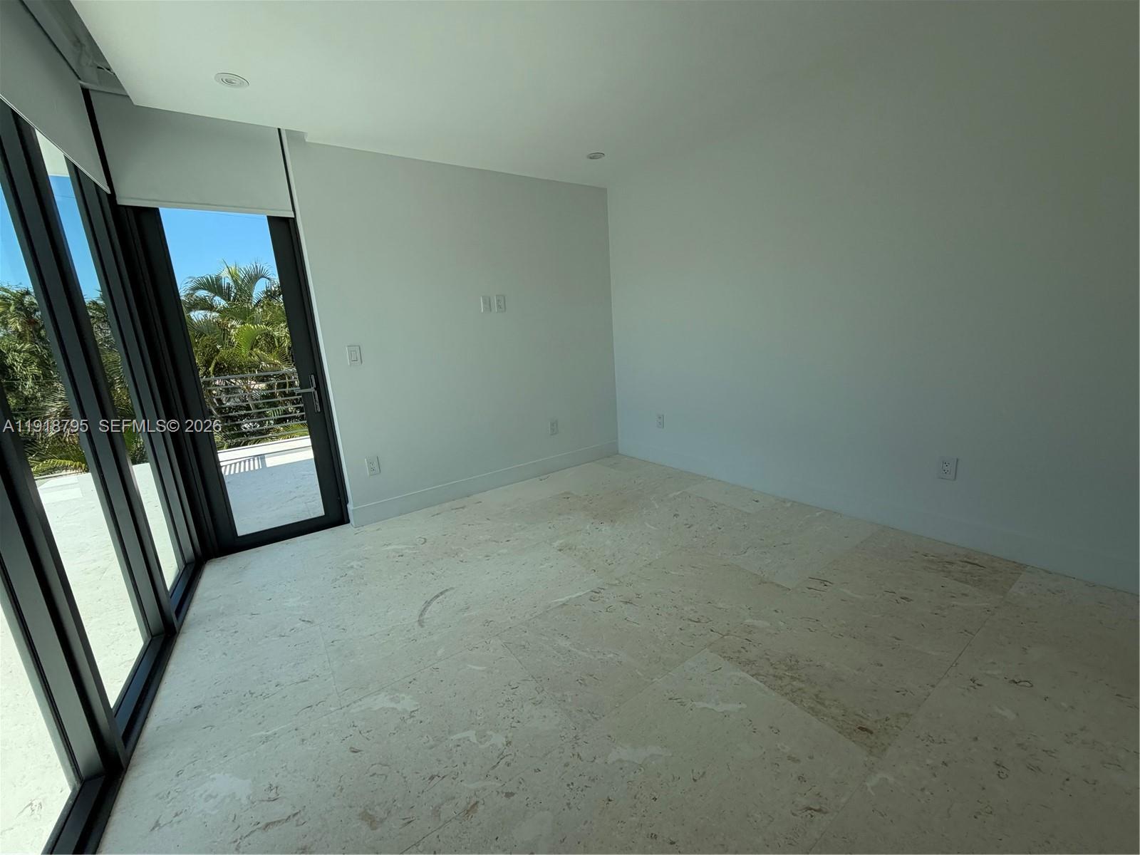 Key Biscayne Key Biscayne, FL 33149 - Photo 15 of 28