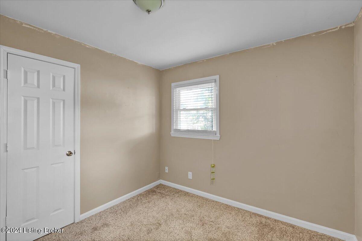 5407 Wintergreen Road Louisville, KY 40272 - Photo 17 of 27 23-5407 Wintergreen Rd