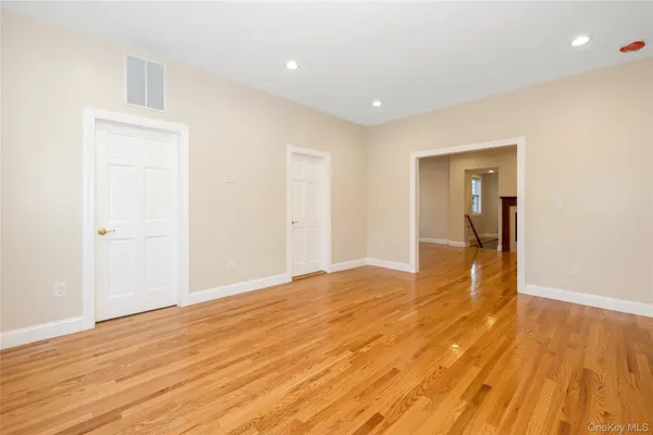 $8,700 | 16 Grand Boulevard, Scarsdale, NY 10583