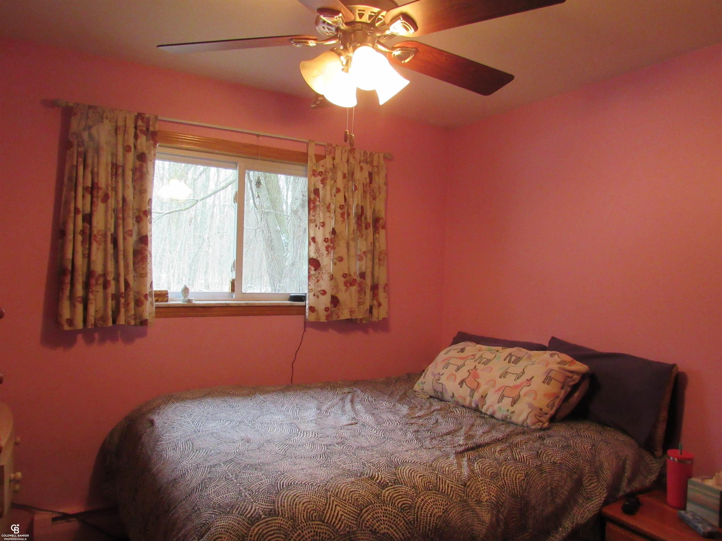 3204 South Van Dyke Road Almont, MI 48003 - Photo 7 of 45 50132354-8505555e-73b7-4d56-97d3-9961679d913f.JPG