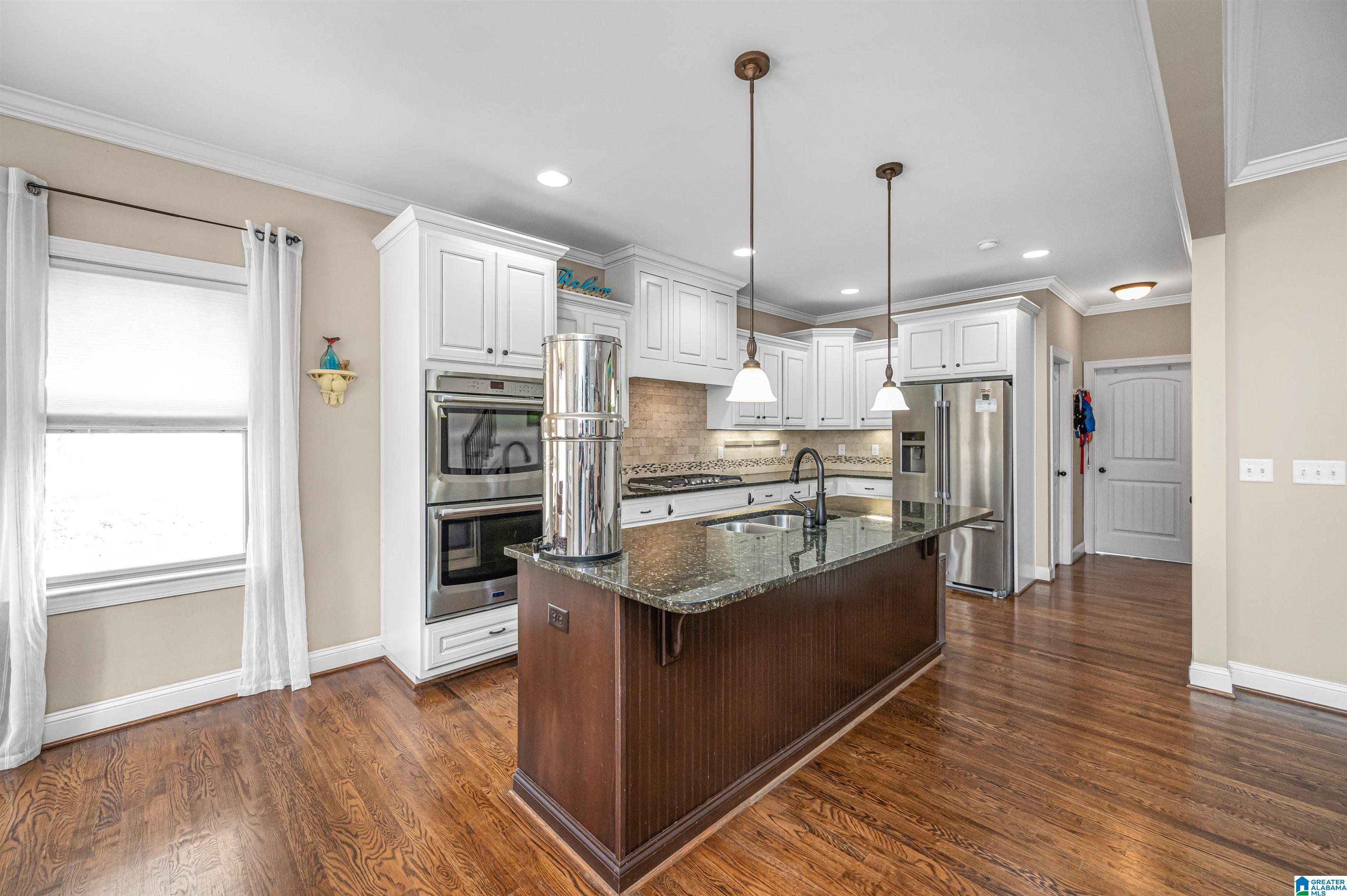 613 Overlook Road Fultondale, AL 35068 - Photo 11 of 56