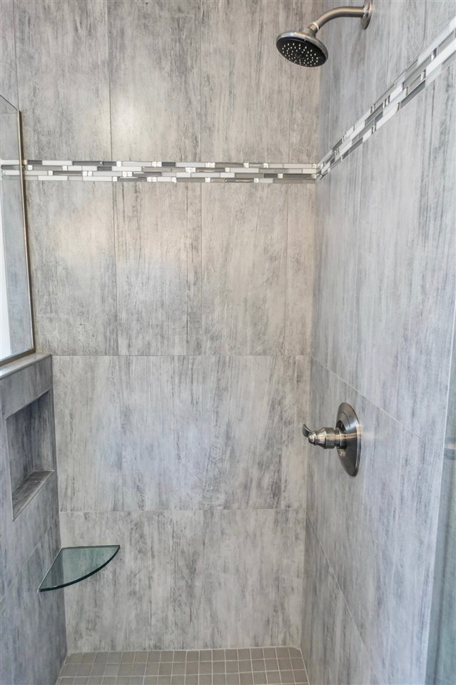 401 Highview Road East Peoria, IL 61611 - Photo 21 of 36 Gallery Image 21