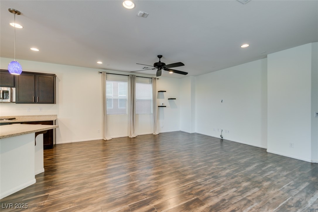 8039 Kemblefield Avenue Las Vegas, NV 89178 - Photo 13 of 43