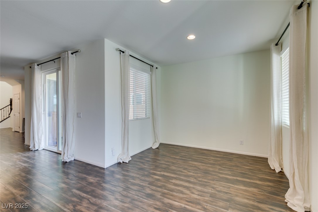 8039 Kemblefield Avenue Las Vegas, NV 89178 - Photo 15 of 43