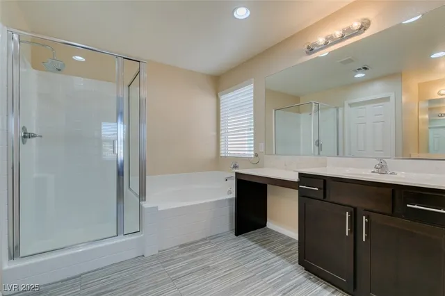 $2,350 | 8039 Kemblefield Avenue, Las Vegas, NV 89178