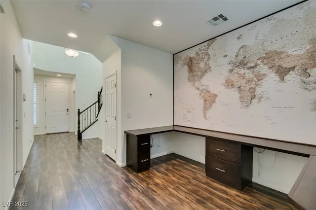 $2,350 | 8039 Kemblefield Avenue, Las Vegas, NV 89178