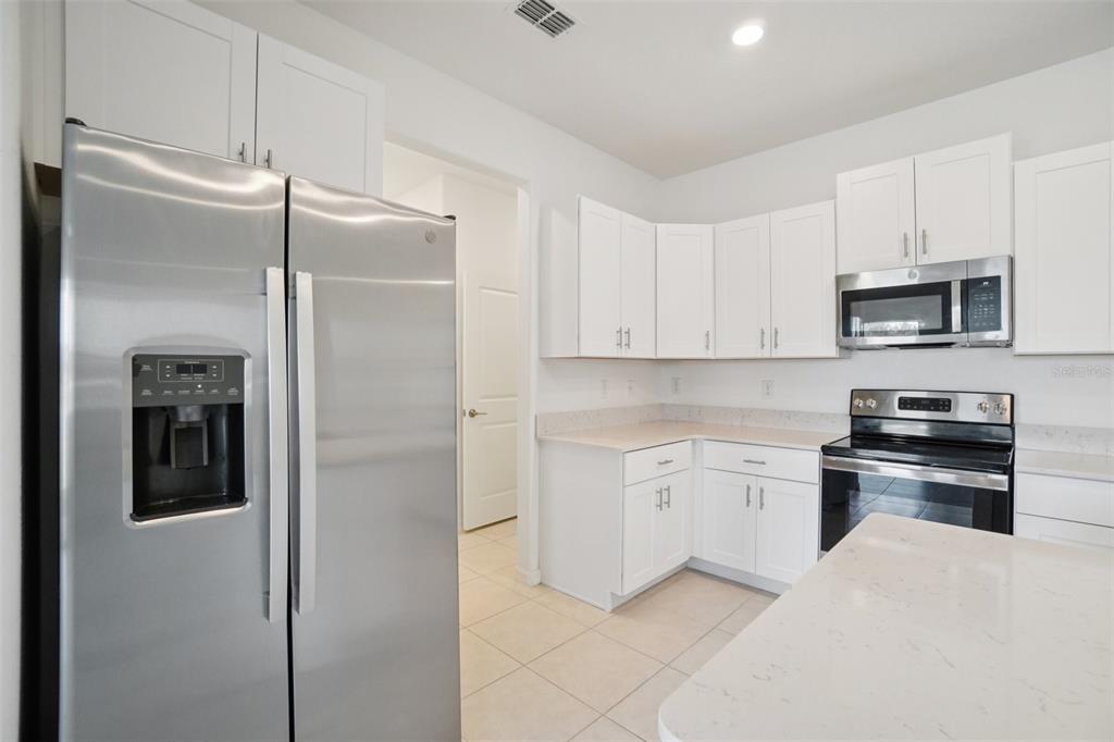 6252 Shiner Street Land O Lakes, FL 34638 - Photo 14 of 35