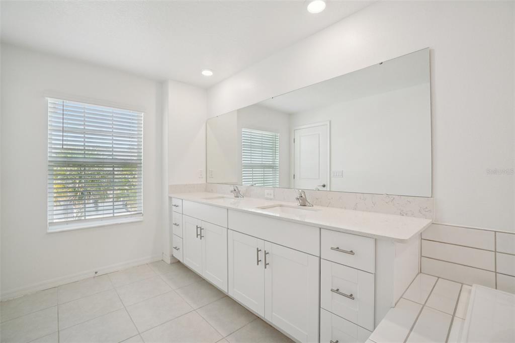 6252 Shiner Street Land O Lakes, FL 34638 - Photo 29 of 35