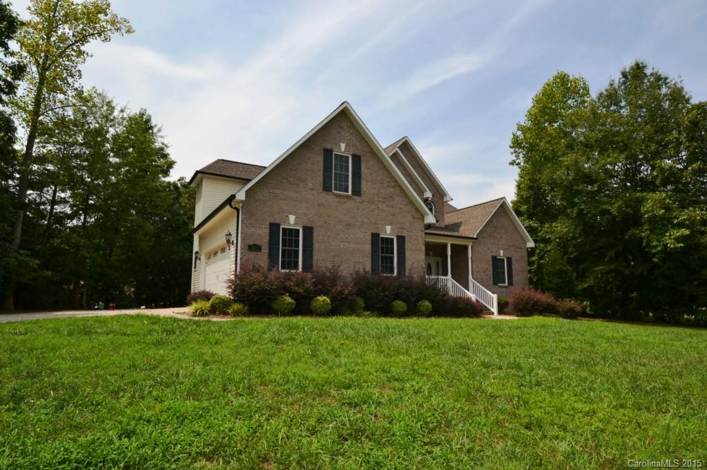 3619 Lake Shore Road South Denver, NC 28037 - Photo 2 of 24 Gallery Image 2
