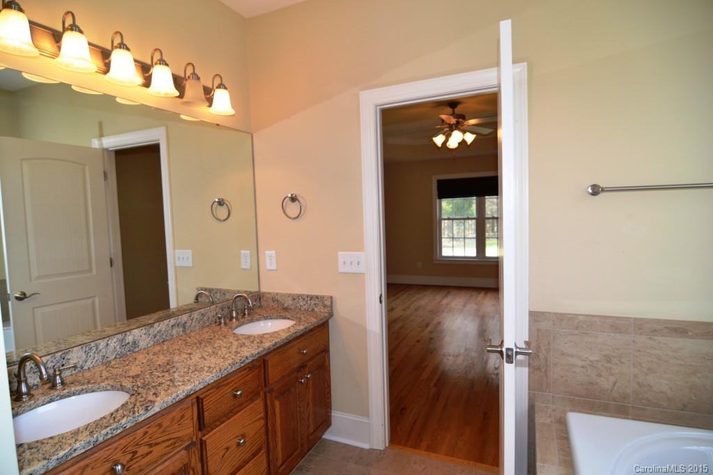 3619 Lake Shore Road South Denver, NC 28037 - Photo 14 of 24 Gallery Image 14