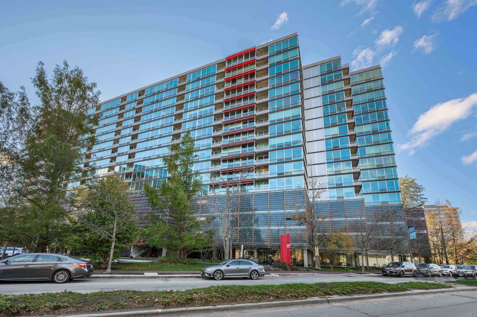 800 Elgin Road, Unit 1014 Evanston, IL 60201 - Photo 1 of 20 a building view