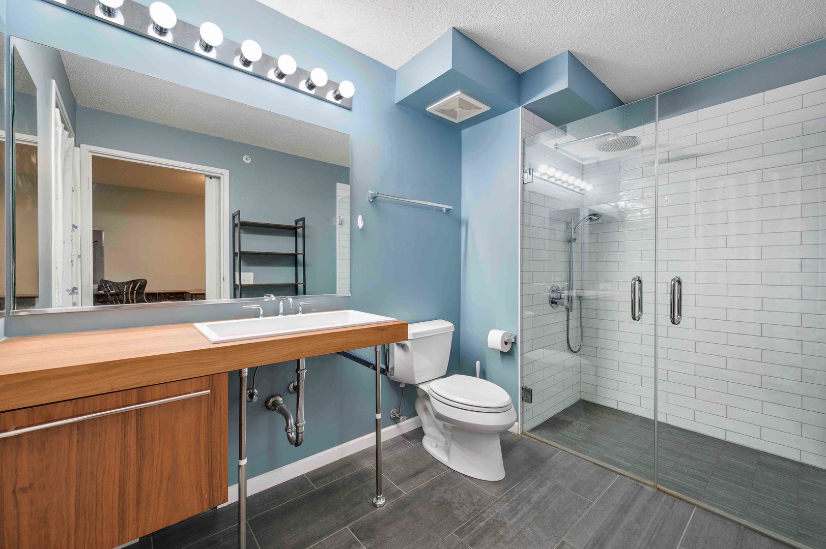 800 Elgin Road, Unit 1014 Evanston, IL 60201 - Photo 13 of 20 Gallery Image 13