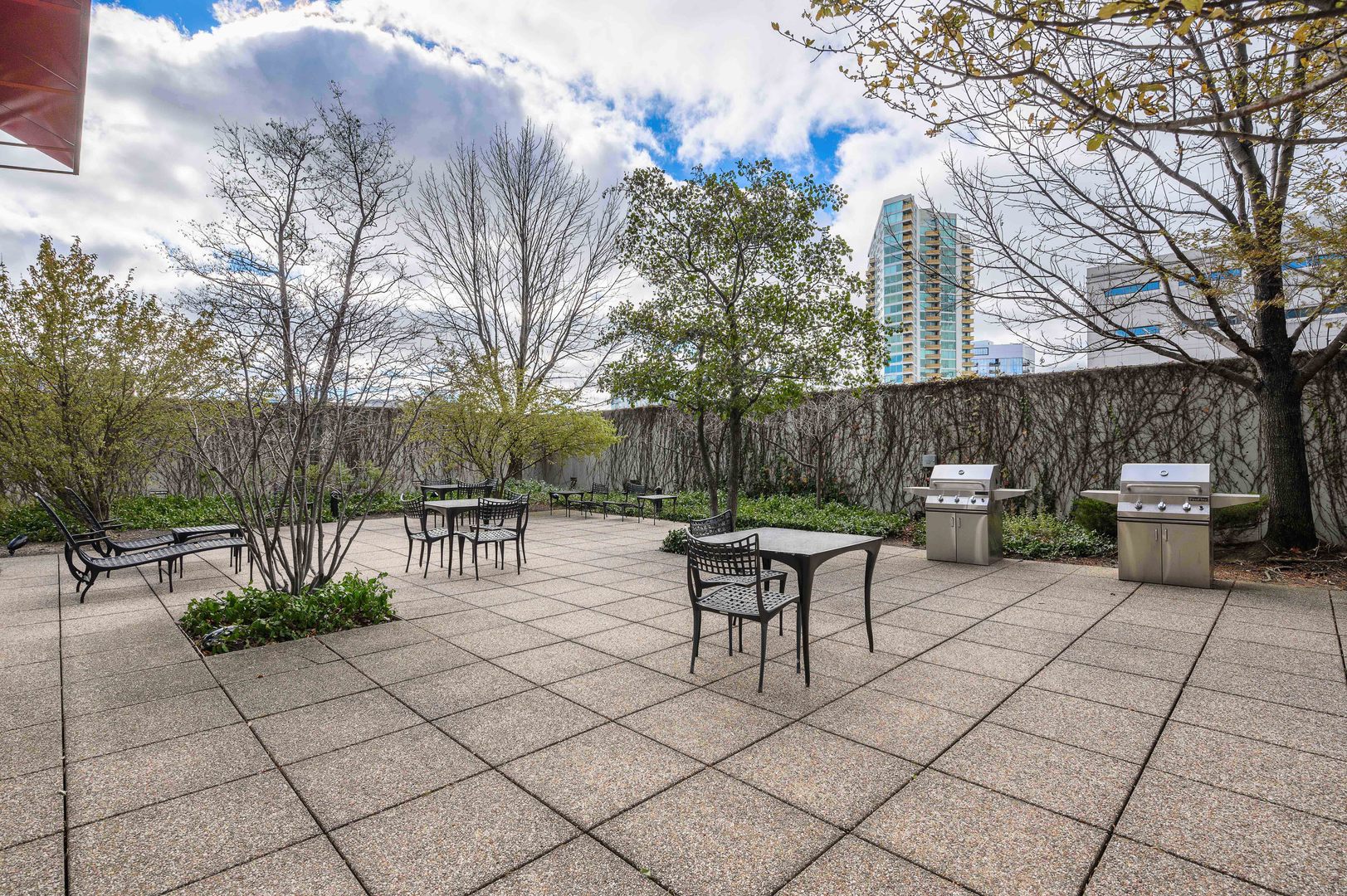 800 Elgin Road, Unit 1014 Evanston, IL 60201 - Photo 20 of 20 Gallery Image 20