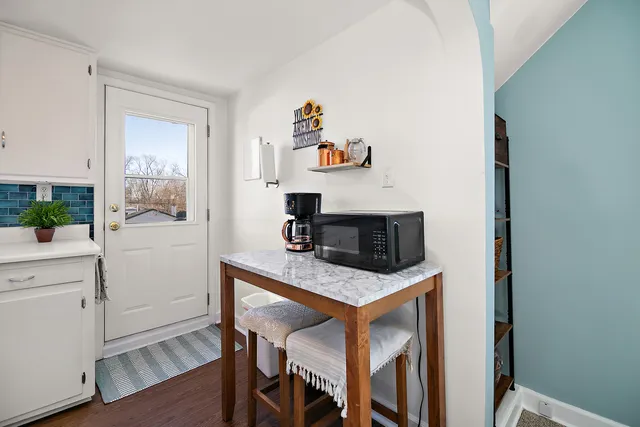 $215,000 | 372 South Center Avenue, Bradley, IL 60915