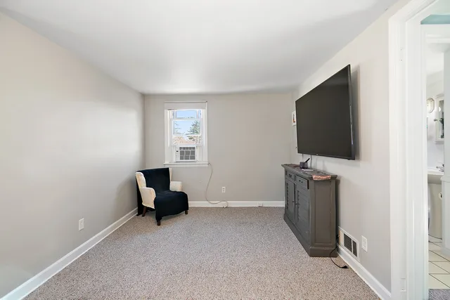 $215,000 | 372 South Center Avenue, Bradley, IL 60915