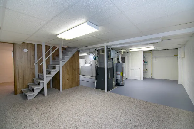 $215,000 | 372 South Center Avenue, Bradley, IL 60915