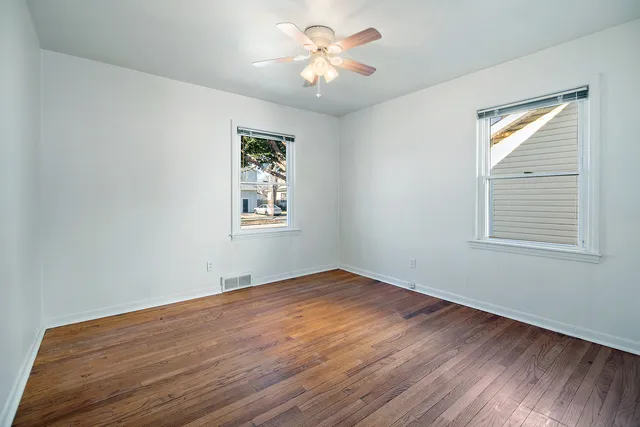 $215,000 | 372 South Center Avenue, Bradley, IL 60915