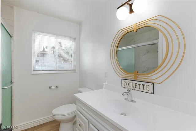 $2,000 | 1513 Bryn Mawr Avenue, Las Vegas, NV 89102