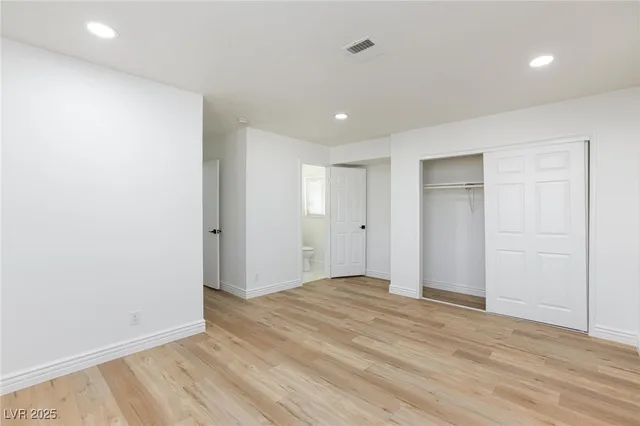 $2,000 | 1513 Bryn Mawr Avenue, Las Vegas, NV 89102