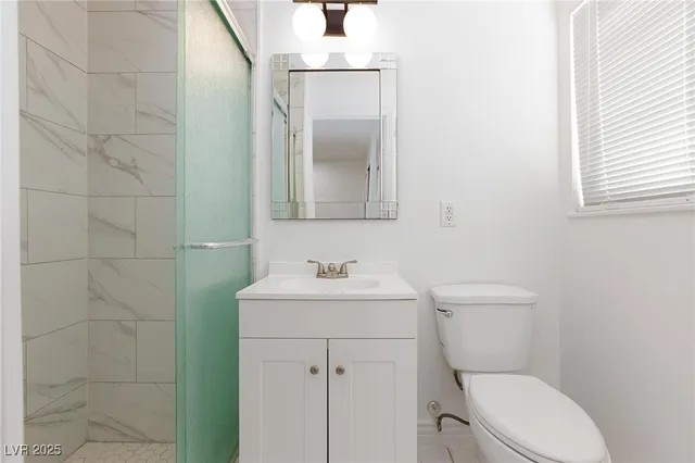 $2,000 | 1513 Bryn Mawr Avenue, Las Vegas, NV 89102